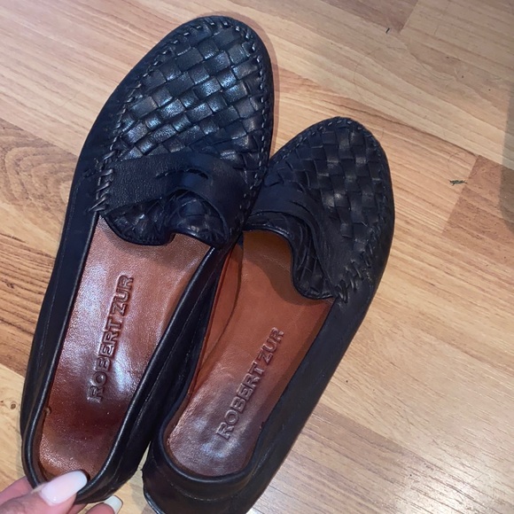 Size 7.5 - Picture 1 of 2